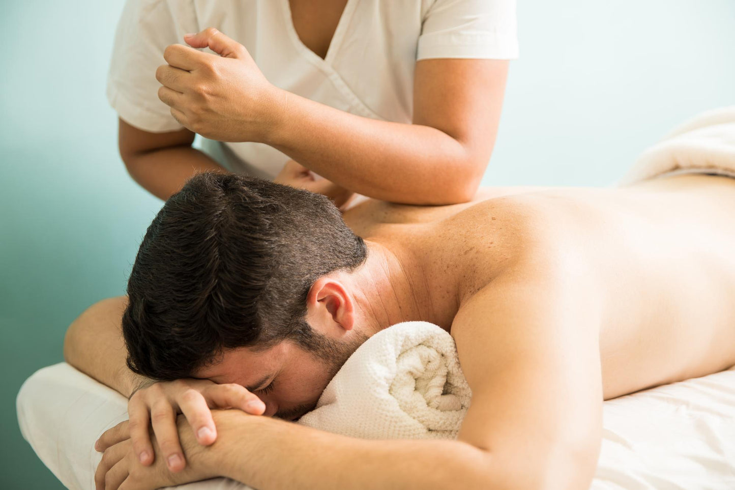 Studenten Massage Berlin – 60 Min Ganzkörpermassage ab 50€